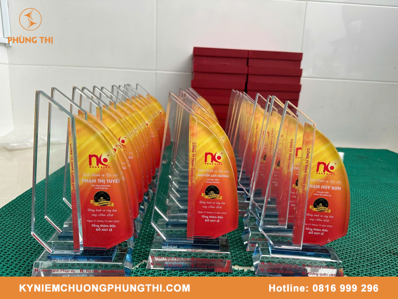 Kỷ niệm chương bóng đá đẹp & chất lượng Kỷ niệm chương bóng đá