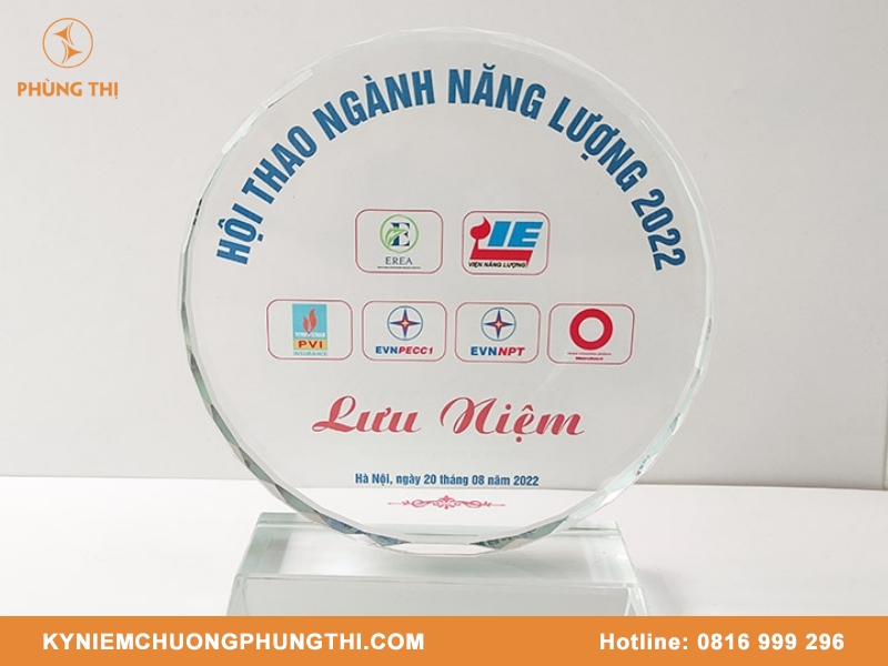 Tiền thưởng kỷ niệm chương vì sự nghiệp giáo dục Tiền thưởng kỷ niệm chương vì sự nghiệp giáo dục
