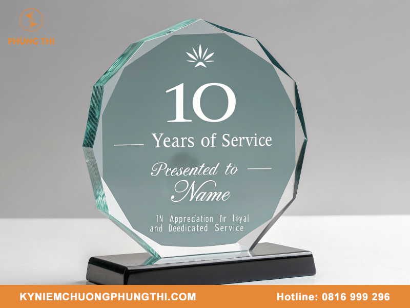 Kỷ niệm chương 10 năm đẹp & ý nghĩa Kỷ niệm chương 10 năm