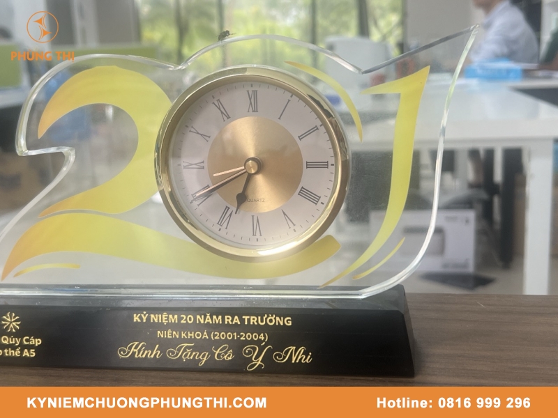 Kỷ niệm chương cống hiến