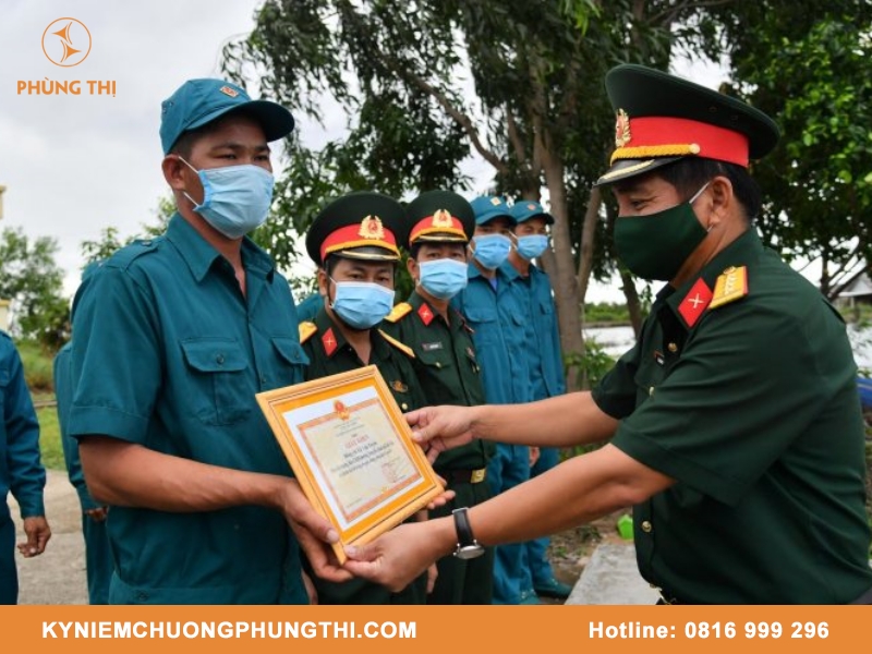 Kỷ niệm chương vì sự nghiệp vũ trang quần chúng