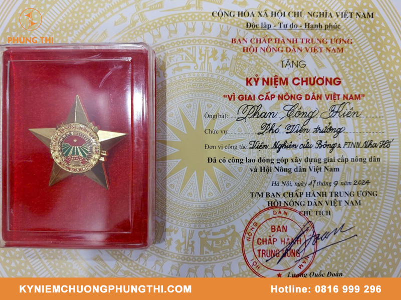 Kỷ niệm chương Hội Nông dân Việt Nam
