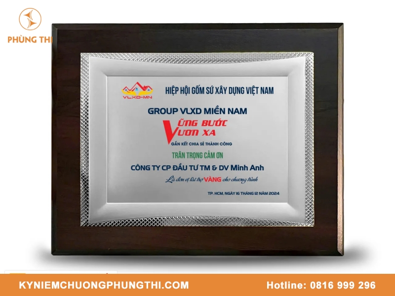 Sản xuất kỷ niệm chương gỗ đồng
