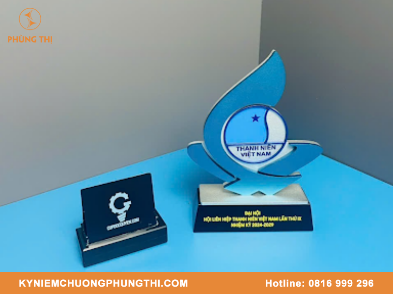 Tiêu chuẩn kỷ niệm chương vì thế hệ trẻ