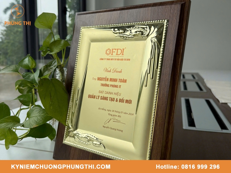 Kỷ niệm chương hội khuyến học
