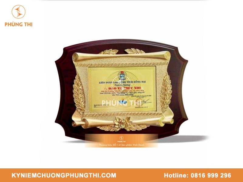 Mẫu bảng vinh danh đẹp