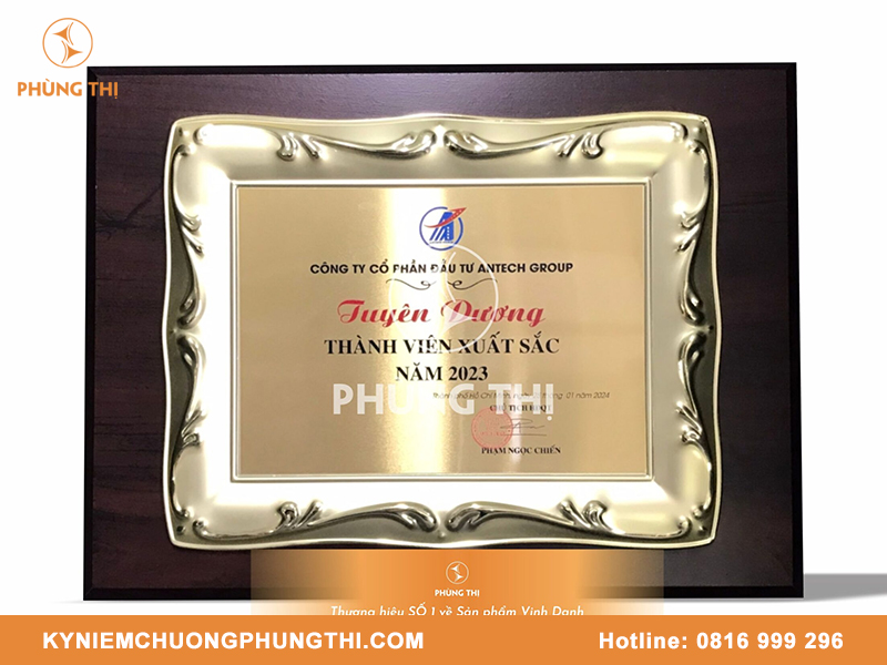 Mẫu vinh danh cá nhân xuất sắc