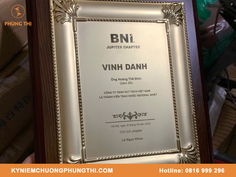 Bảng vinh danh thành tích