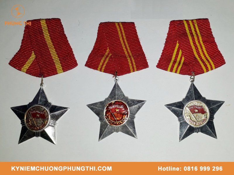 Huy chương chiến sĩ vẻ vang hạng nhất