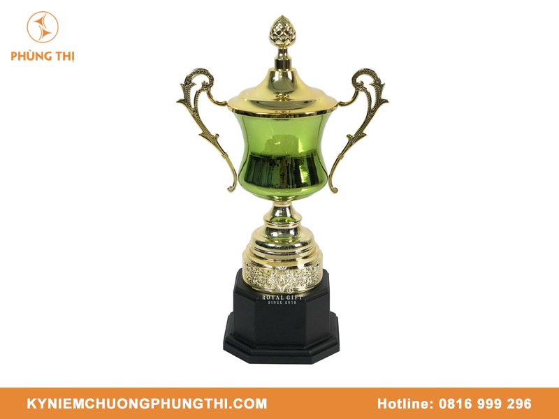 Bán cúp pickleball