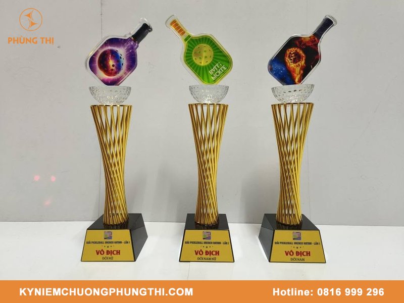 Cúp Pickleball cao cấp