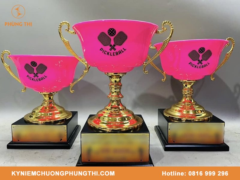 Cúp pickleball kim loại