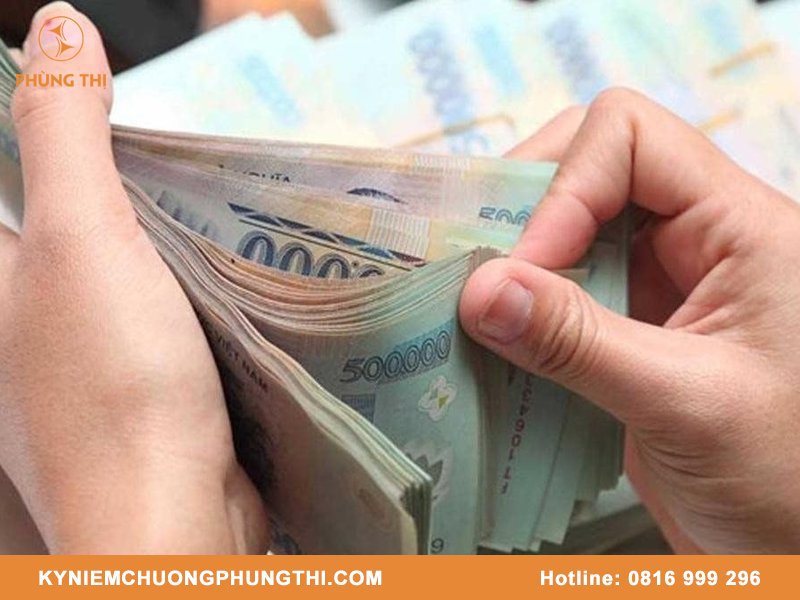 Tặng kỷ niệm chương có tiền thưởng không?