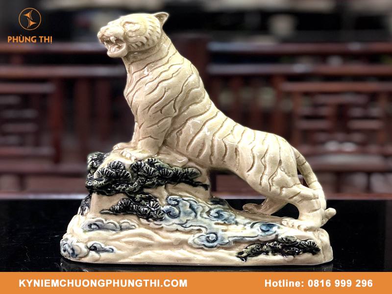 Quà tặng gốm sứ lưu niệm ý nghĩa cho khách hàng, đối tác Quà tặng gốm sứ lưu niệm