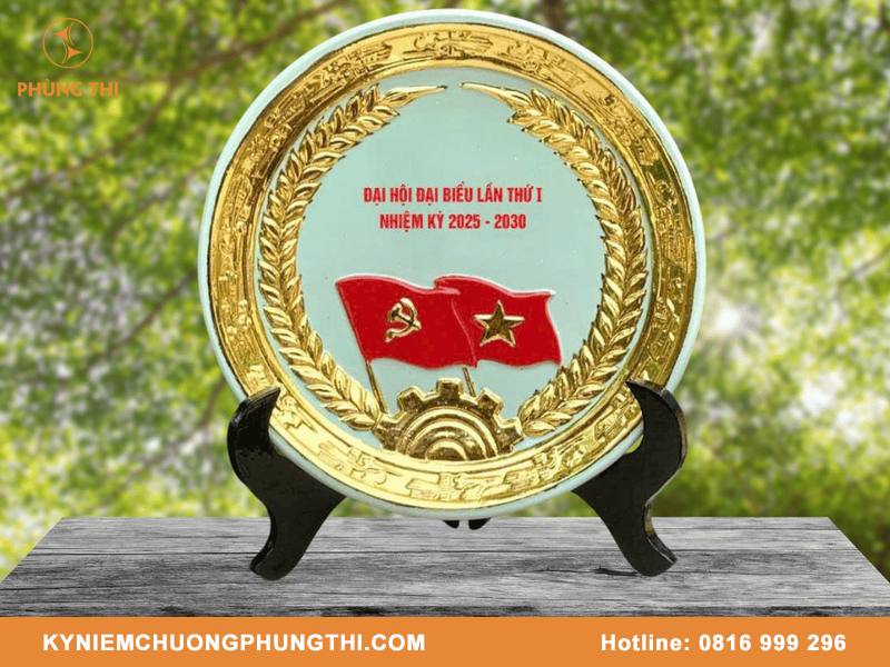 Quà tặng gốm sứ lưu niệm ý nghĩa cho khách hàng, đối tác Quà tặng gốm sứ lưu niệm