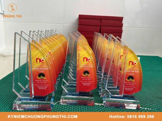 Quà tặng lưu niệm TP.HCM