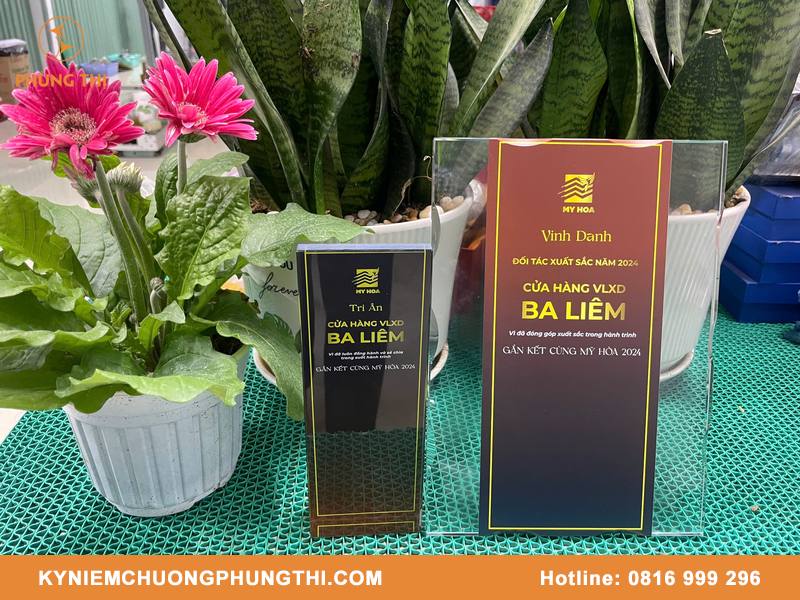 Quà tặng lưu niệm TP.HCM