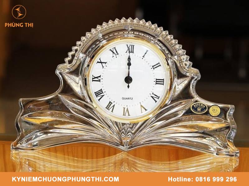 Đồng hồ pha lê BST cao cấp