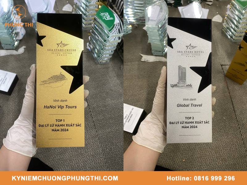 Quà lưu niệm hội nghị