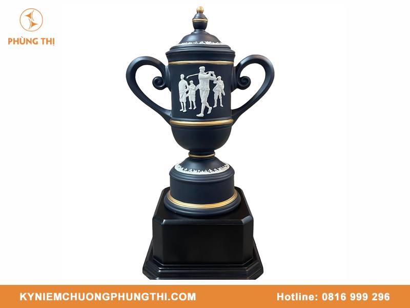 Cách ghi nội dung trên cúp Golf