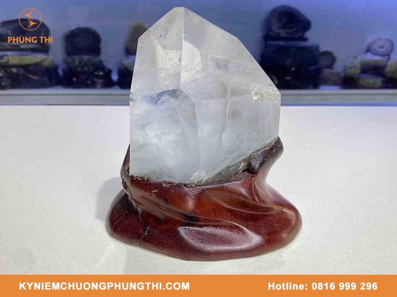 Giá pha lê tự nhiên bao nhiêu?