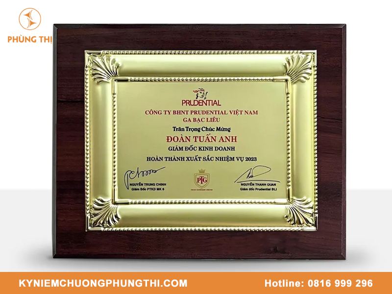 Bảng vinh danh loại nào đẹp nhất