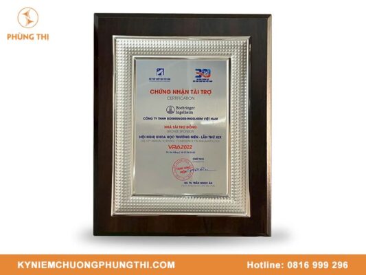 Bảng vinh danh TP.HCM