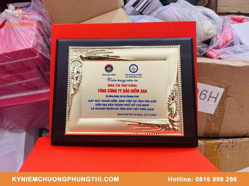 Nhận thiết kế bảng vinh danh theo yêu cầu chất lượng Nhận thiết kế bảng vinh danh theo yêu cầu