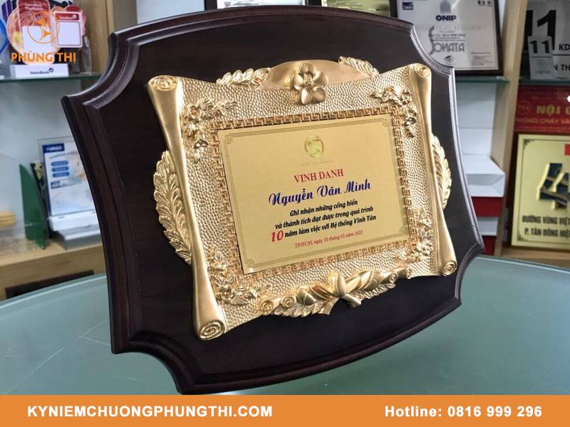 Nhận thiết kế bảng vinh danh theo yêu cầu chất lượng Nhận thiết kế bảng vinh danh theo yêu cầu