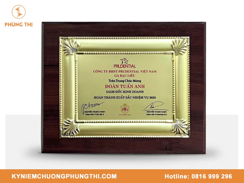 Bảng vinh danh nhân viên cuối năm có ý nghĩa gì? Bảng vinh danh nhân viên cuối năm