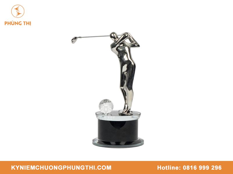 Cúp golf là gì