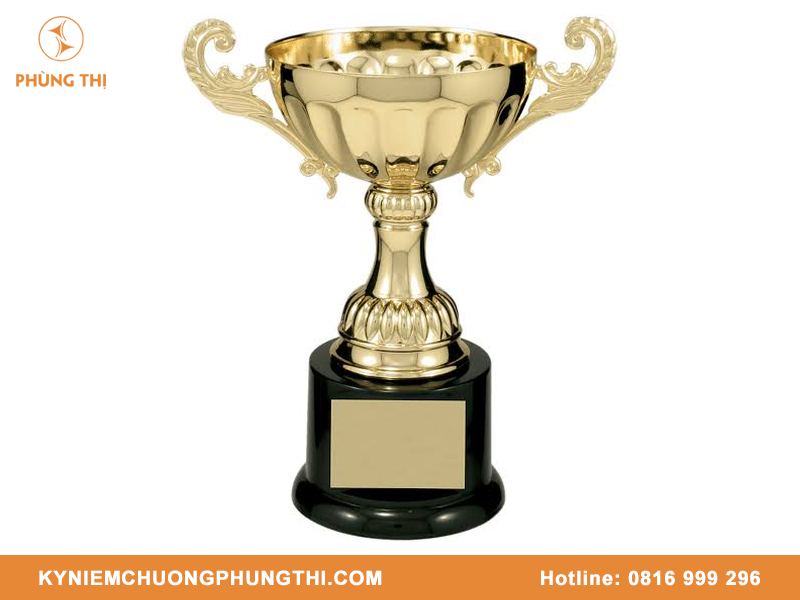 Cúp hợp kim độc quyền