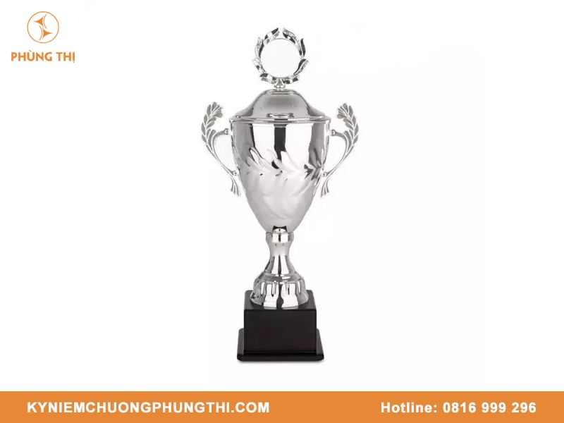 Cúp hợp kim màu bạc
