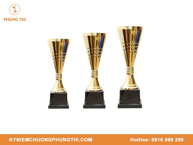 Cúp hợp kim màu đồng