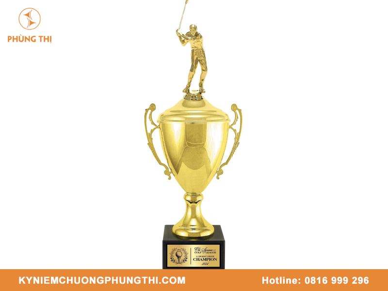 Cúp hợp kim số lượng lớn