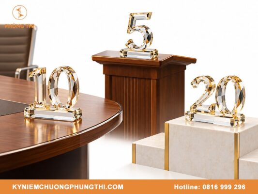 Mua bộ số pha lê làm quà tặng vinh danh
